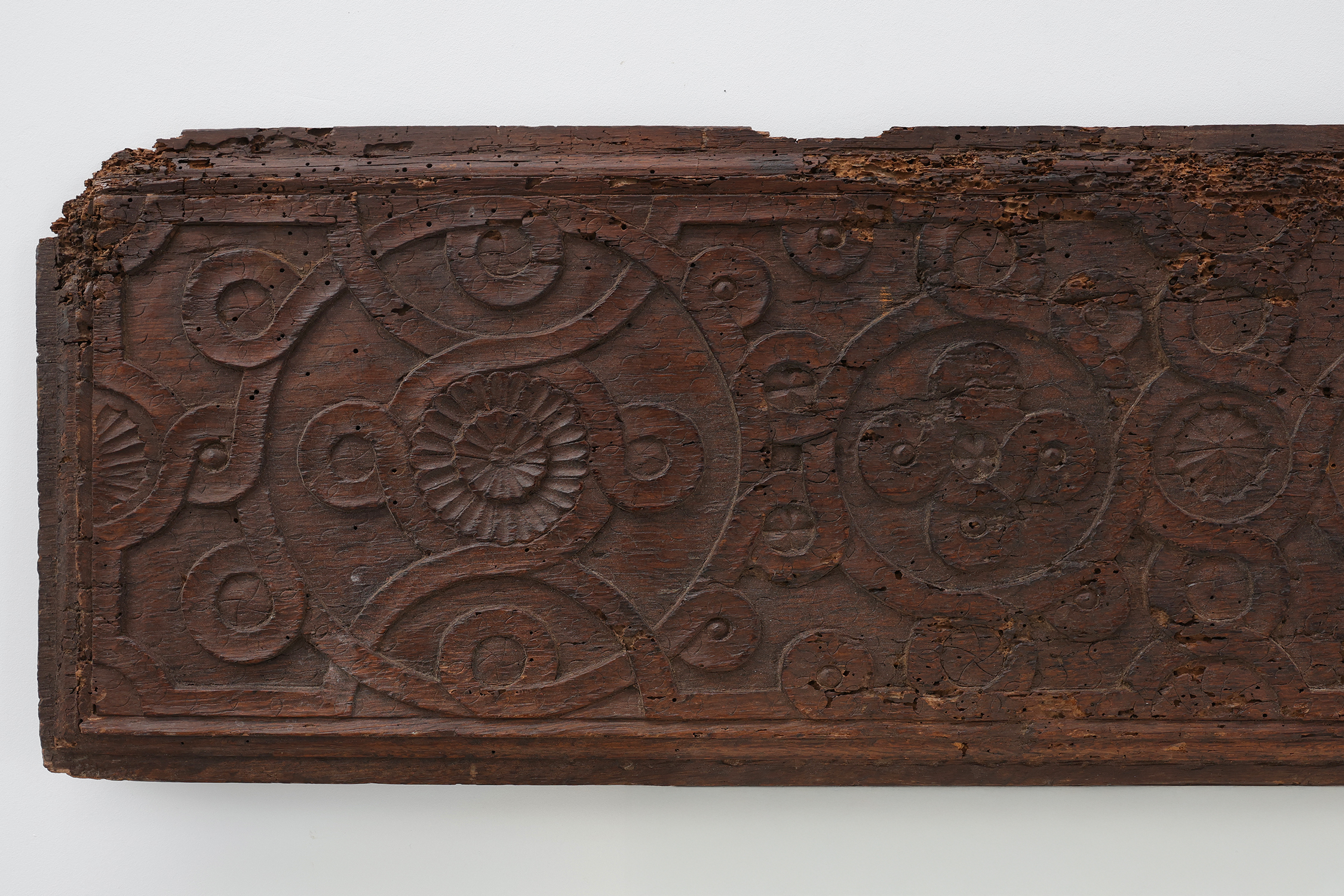 16th Century Gothic Wood Panel from France with Geometric Ornamentthumbnail